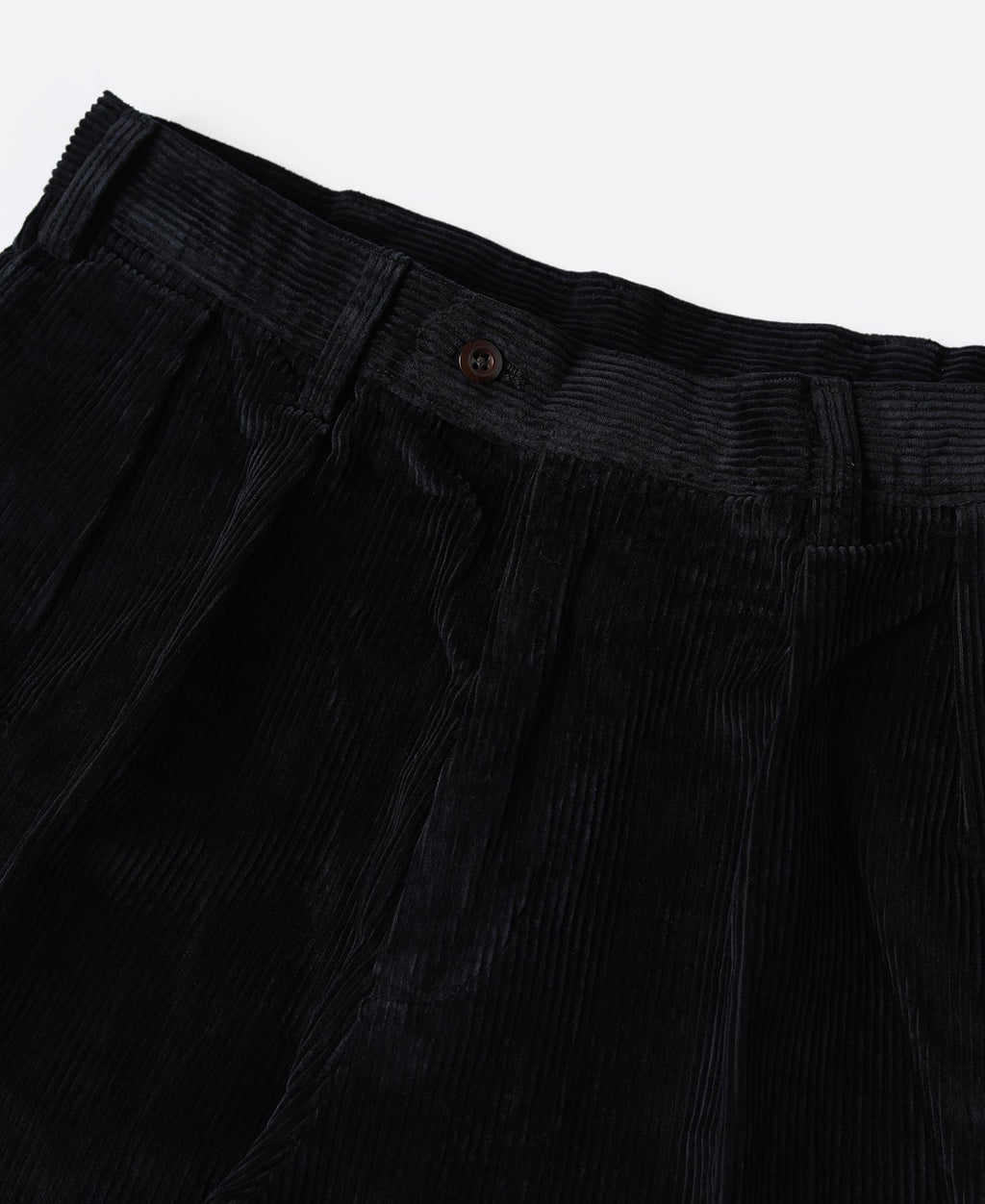 Pantalon plissé homme en velours côtelé noir, coupe ample à revers