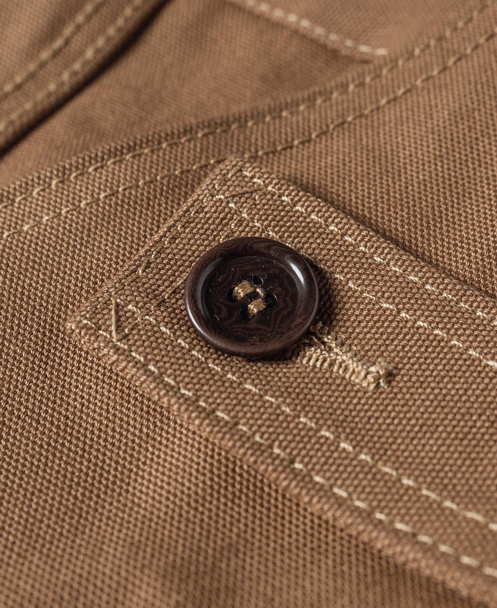 Gilet de chasse kaki épais en toile avec poches à gibier et fermeture boutonnée