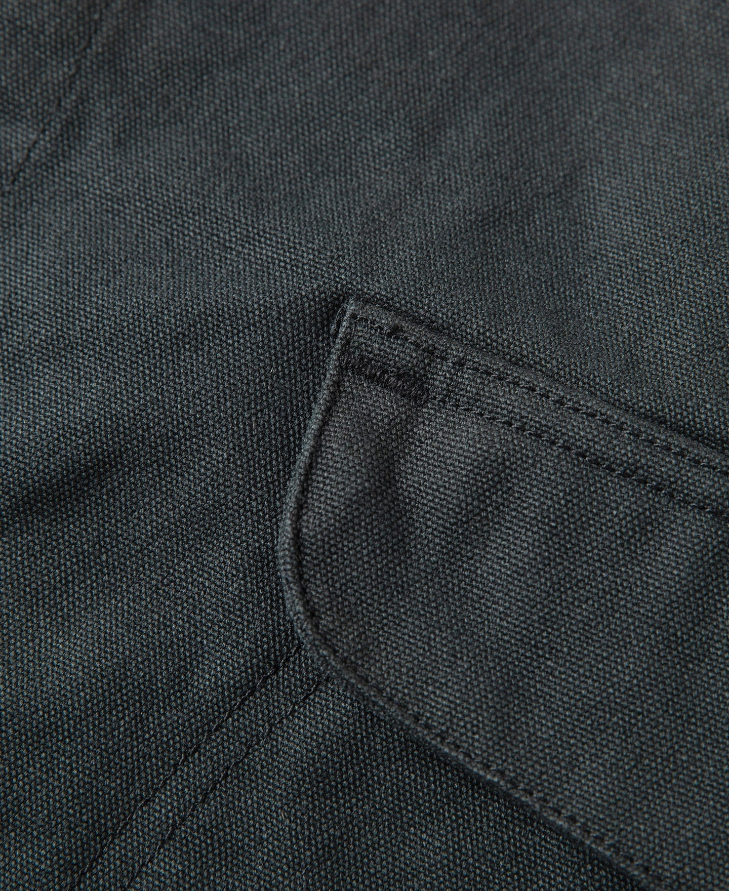 Gilet utilitaire homme en toile vert foncé à poches multiples et boutonnage