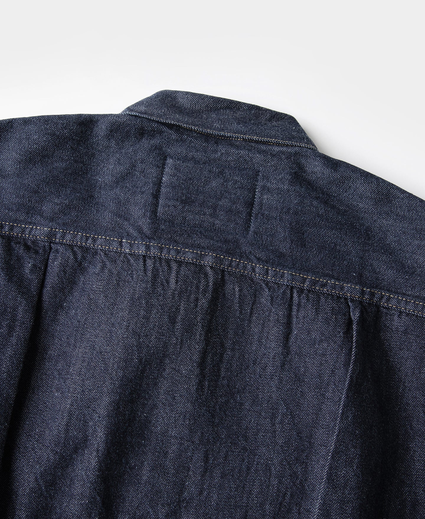 Blouson camionneur en jean doublé de couverture indigo, poche poitrine simple, style vintage