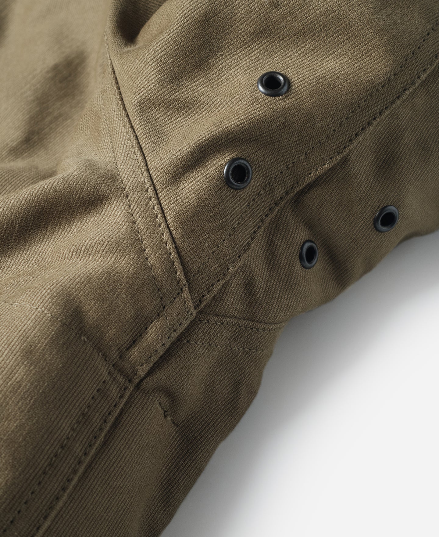 Veste de pont N-1 kaki style militaire avec col sherpa et boutonnage sur le devant pour homme