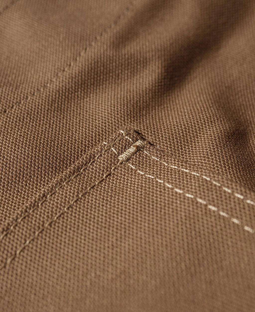 Gilet de chasse kaki épais en toile avec poches à gibier et fermeture boutonnée