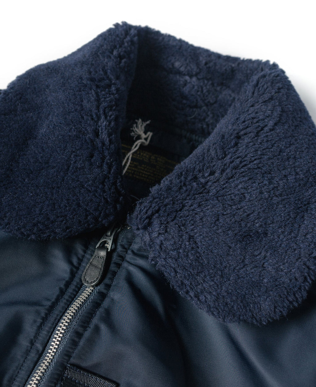 Blouson aviateur militaire vintage bleu marine avec col Sherpa