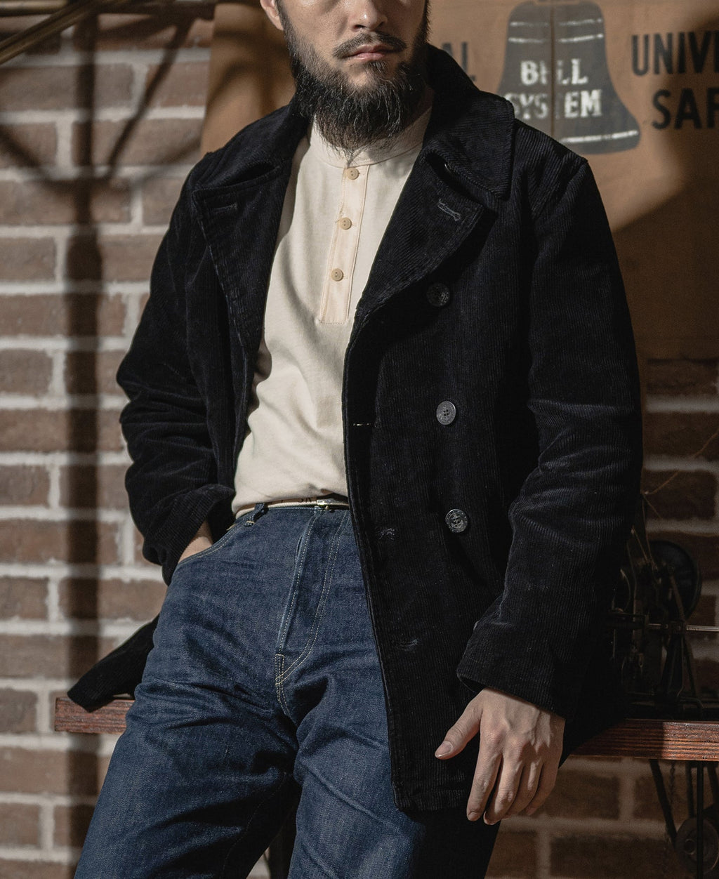Chemise Henley à manches longues et coupe ajustée pour homme avec patte de boutonnage abricot
