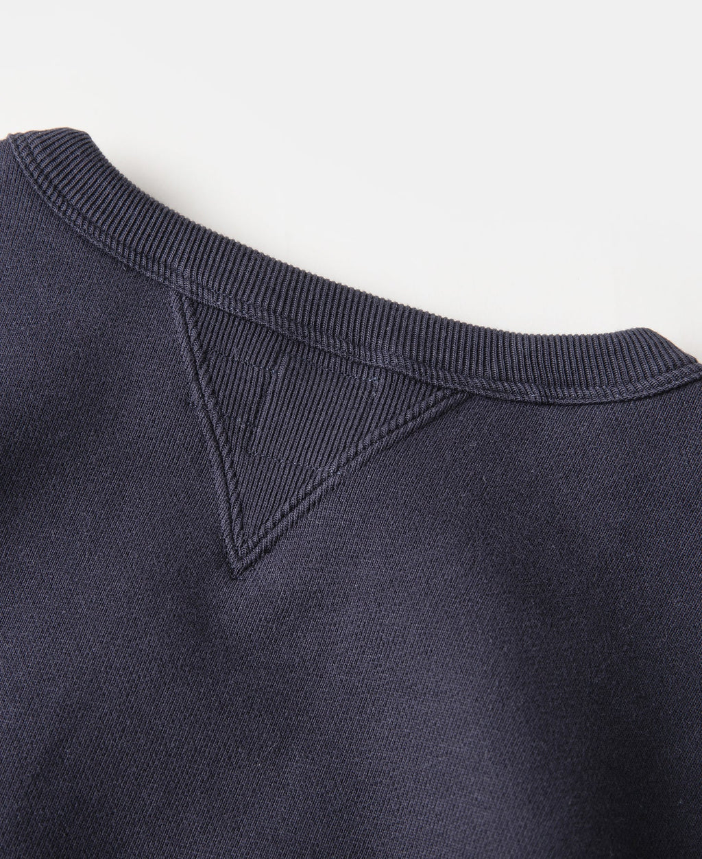 Sweat-shirt ras du cou épais en molleton avec motif ski marine