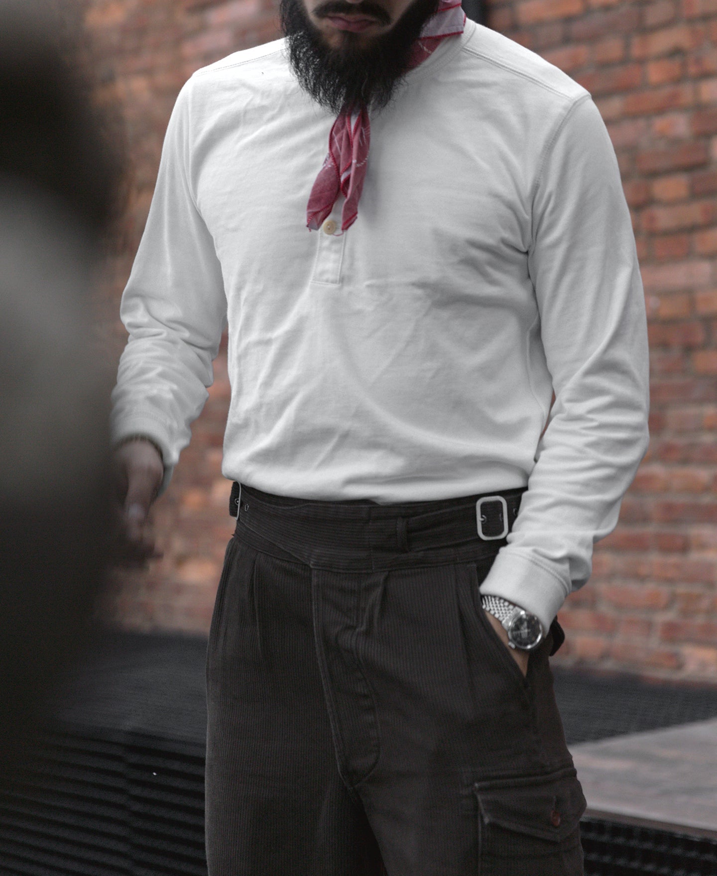 Chemise Henley à manches longues en coton blanc avec patte de boutonnage pour homme