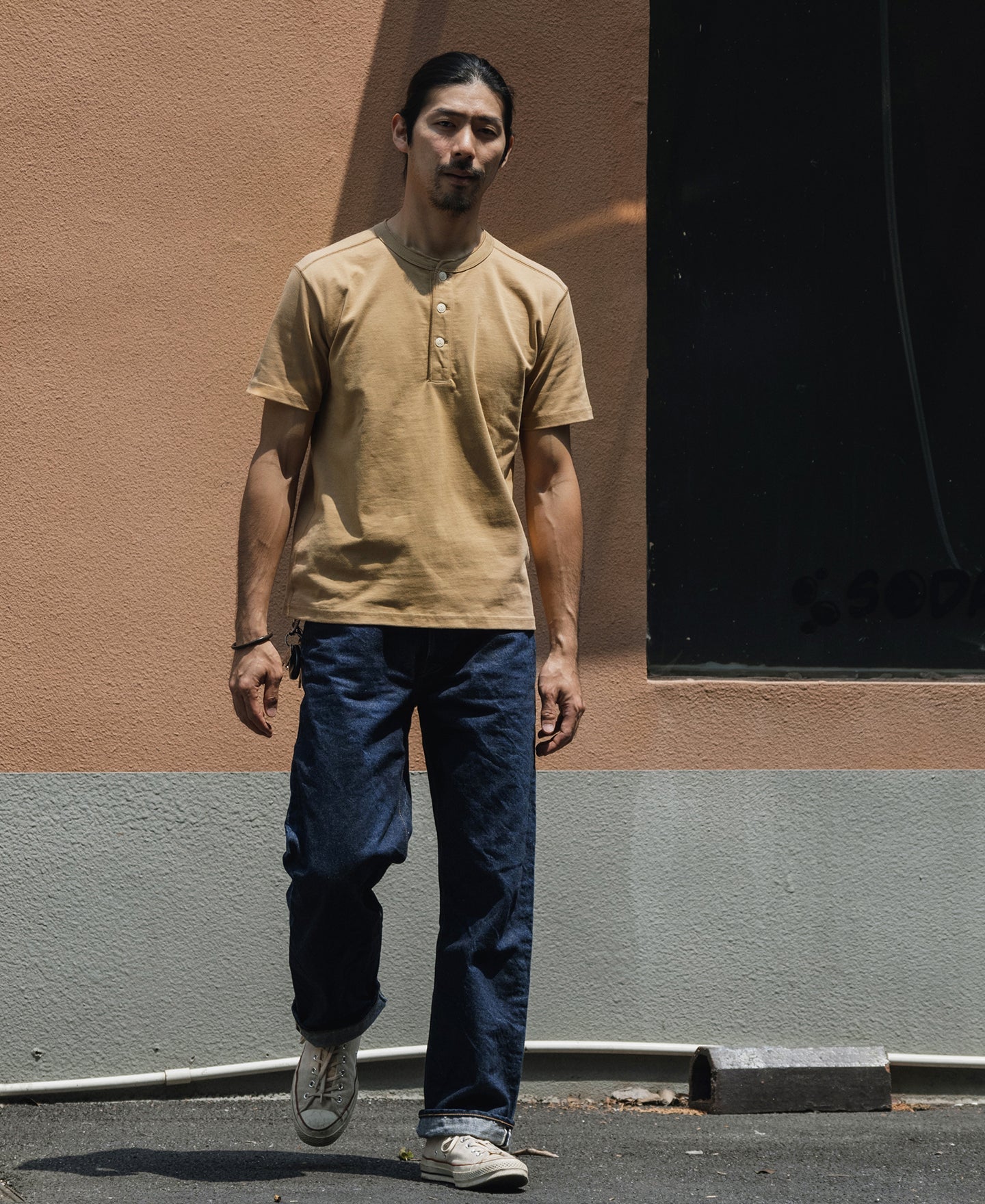 T-shirt Henley en coton épais à manches courtes Kaki Patte de boutonnage Coupe décontractée