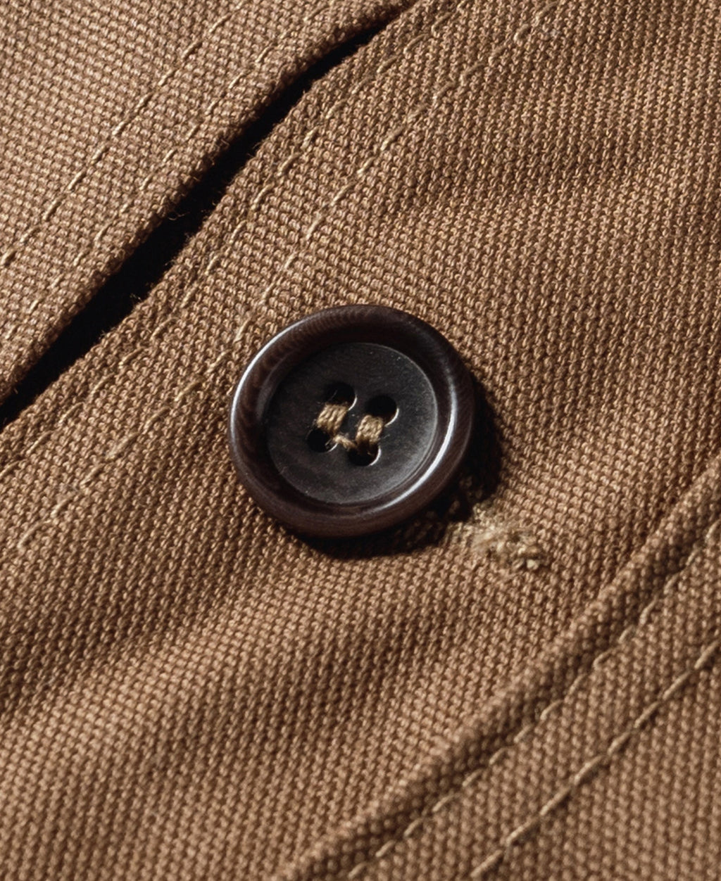 Gilet de chasse kaki épais en toile avec poches à gibier et fermeture boutonnée