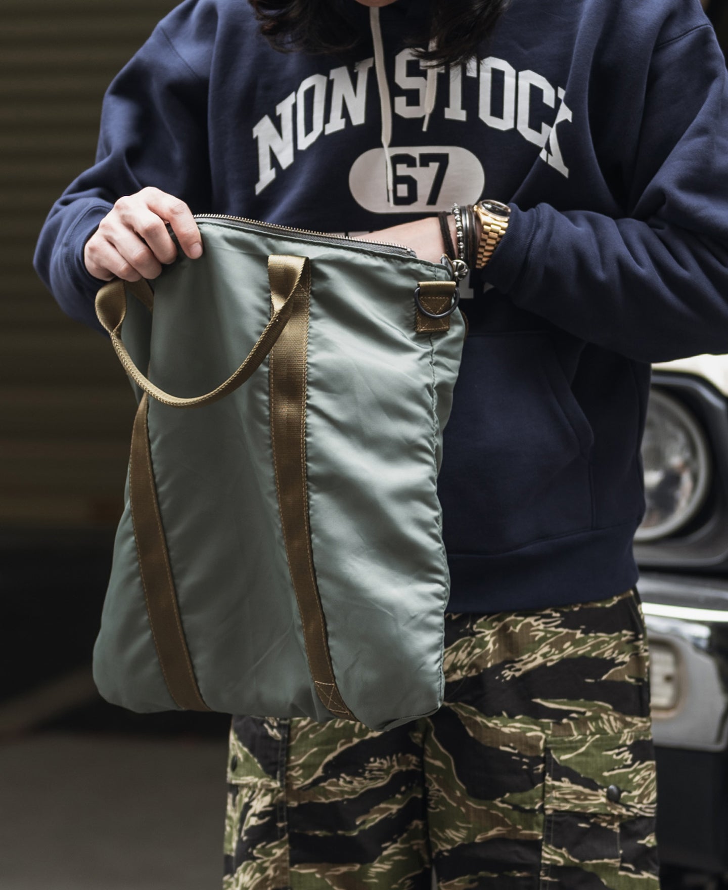 Sac fourre-tout de style militaire vintage, vert sauge, en nylon, à porter en bandoulière