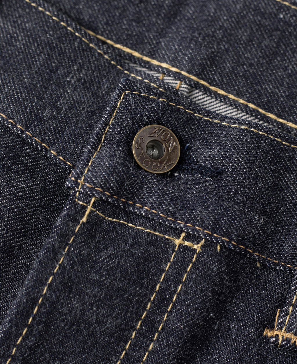 Jean en denim selvedge brut épais coupe droite indigo pour homme