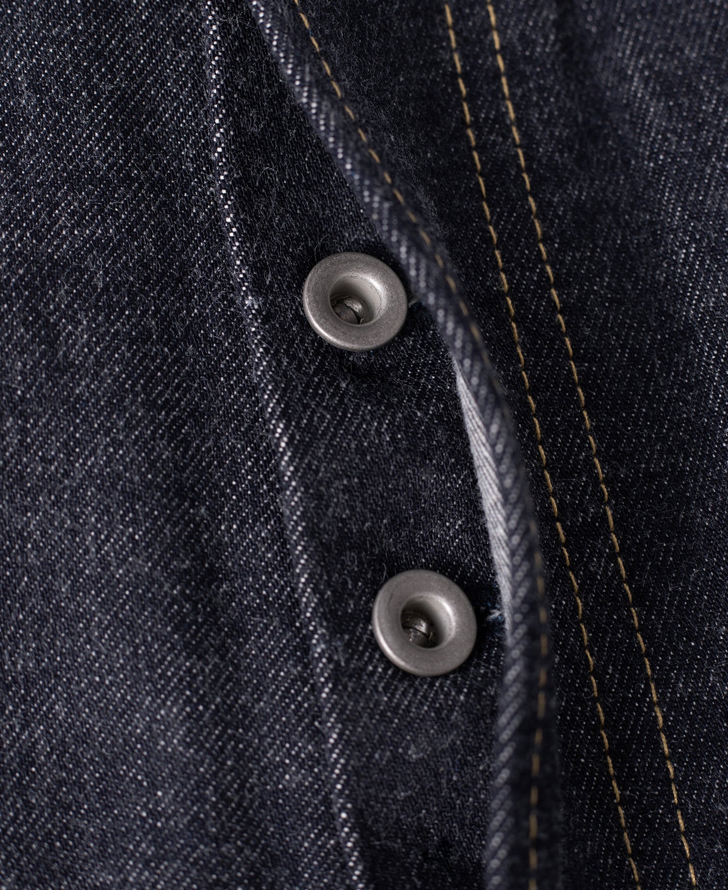 Jean en denim selvedge brut épais coupe droite indigo pour homme