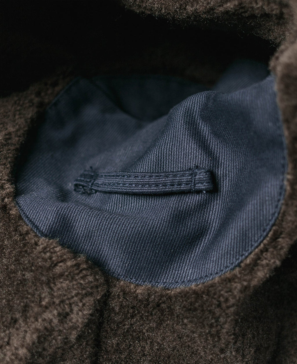 Veste de pont boutonnée col Sherpa bleu marine coupe-vent isolée style militaire
