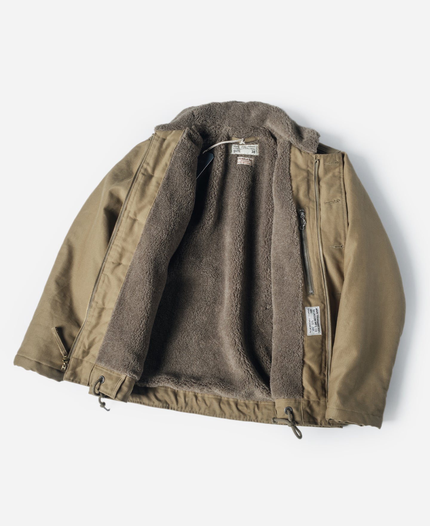 Veste de pont N-1 kaki style militaire avec col sherpa et boutonnage sur le devant pour homme