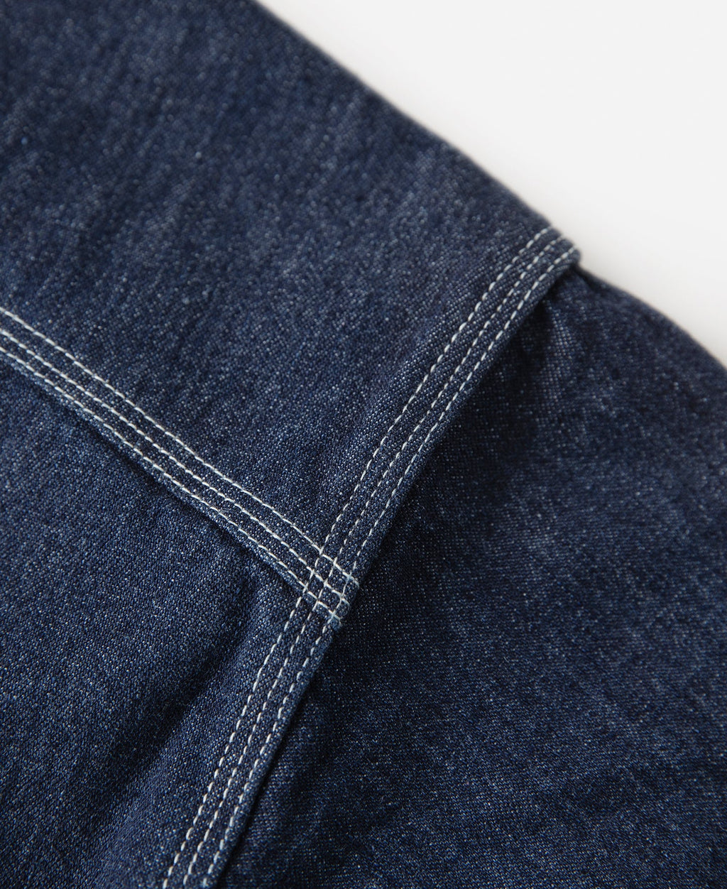 Chemise de travail à manches longues en denim bleu épais avec poches poitrine