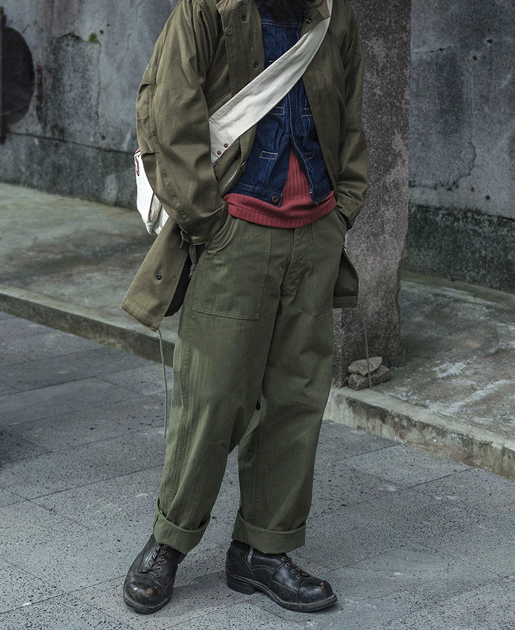 Pantalon treillis coupe décontractée vert olive, jambe large, style workwear