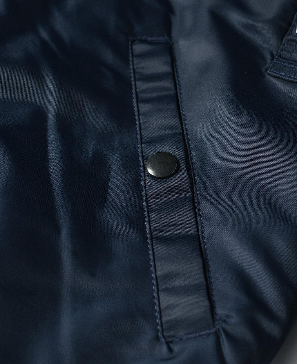 Blouson aviateur militaire vintage bleu marine avec col Sherpa
