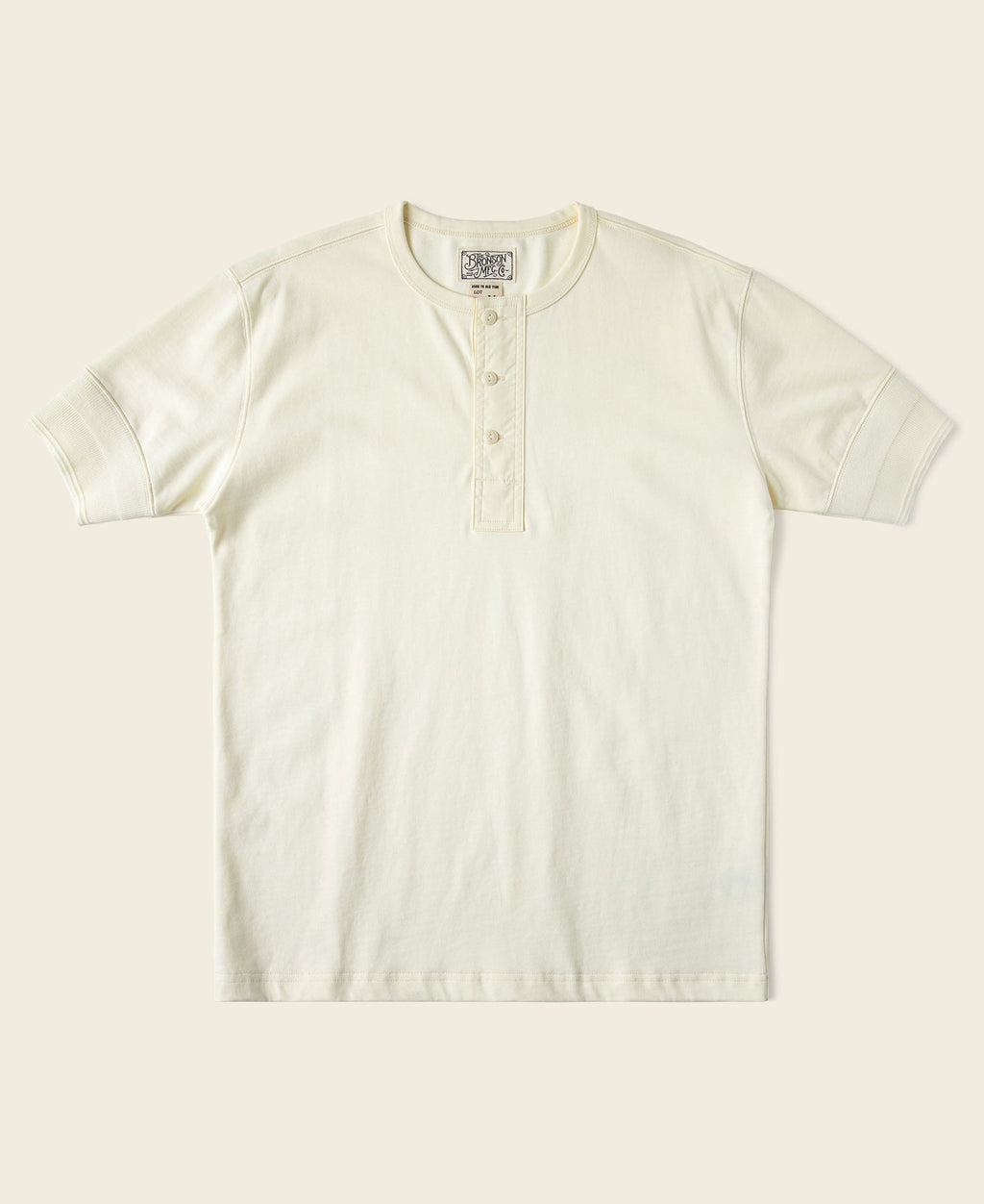 T-shirt en coton écru à manches courtes et col tunisien boutonné pour homme