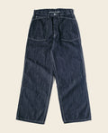 Jean en denim indigo coupe large style workwear avec surpiqûres contrastantes, poches plaquées et coupe fatigue