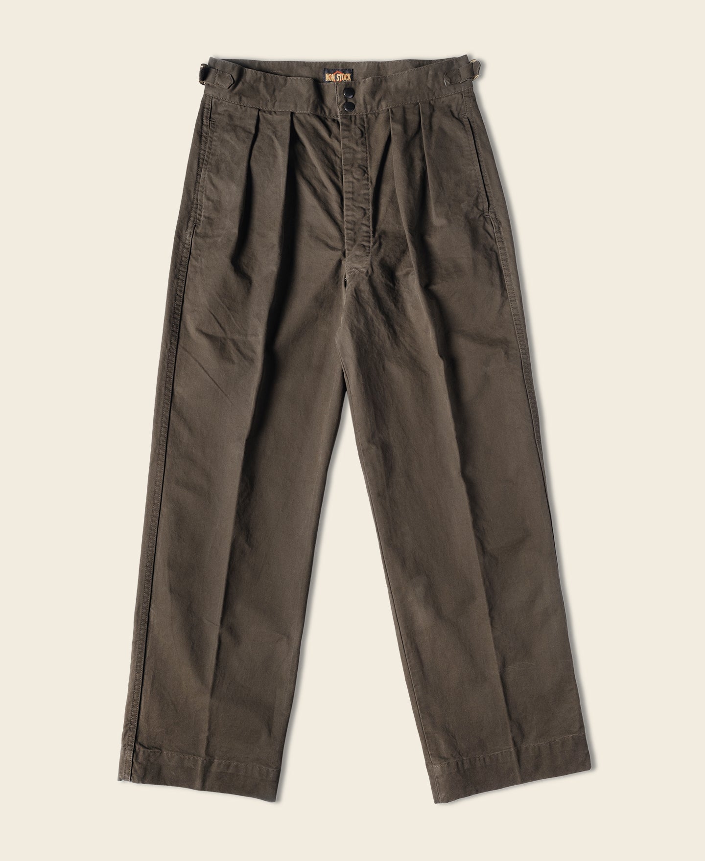 Pantalon cargo ample plissé marron style militaire vintage