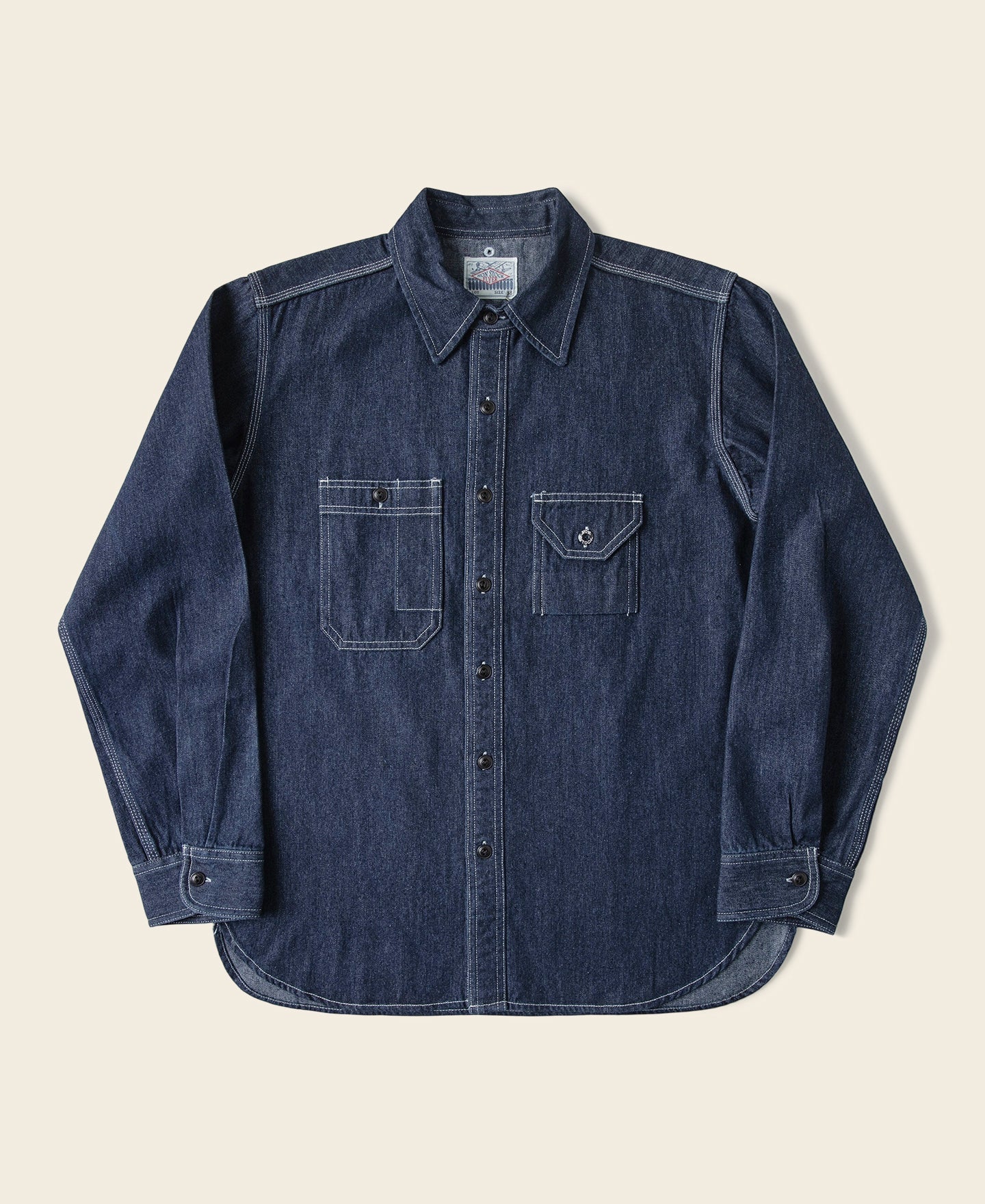 Chemise de travail à manches longues en denim bleu épais avec poches poitrine