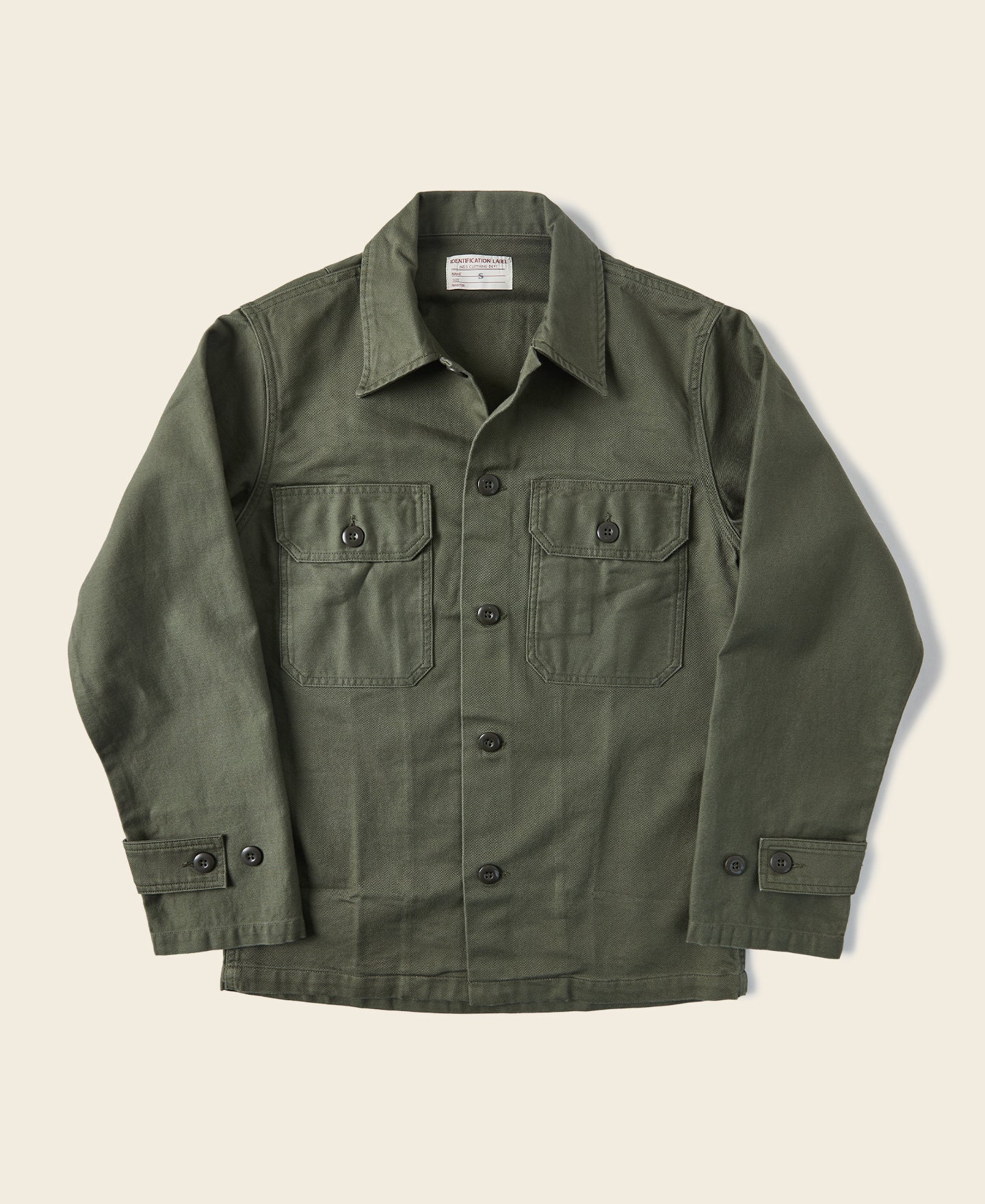 Surchemise utilitaire boutonnée à manches longues kaki style militaire