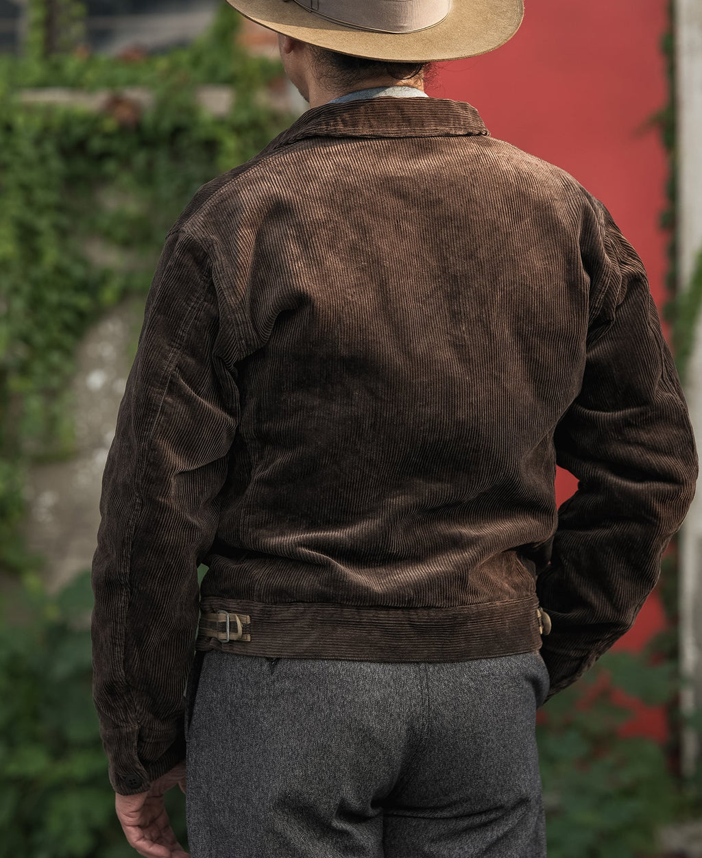 Veste décontractée zippée en velours côtelé épais marron style cosaque pour homme