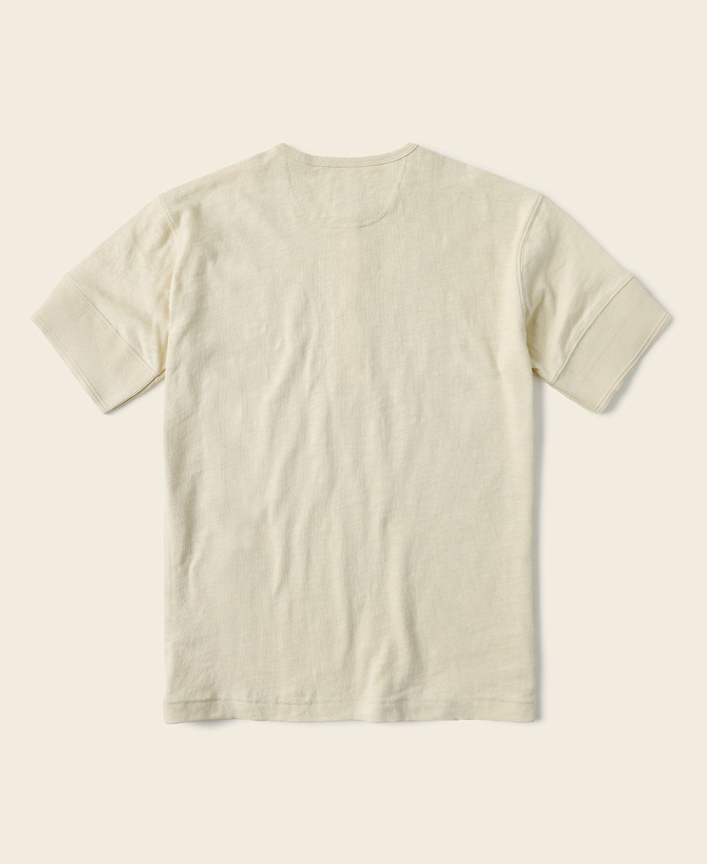 T-shirt Henley à manches courtes en coton flammé blanc cassé avec patte de boutonnage