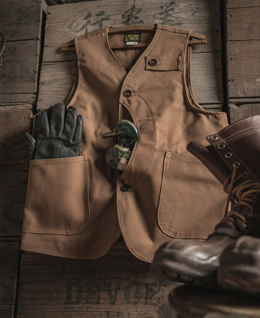 Gilet de chasse kaki épais en toile avec poches à gibier et fermeture boutonnée