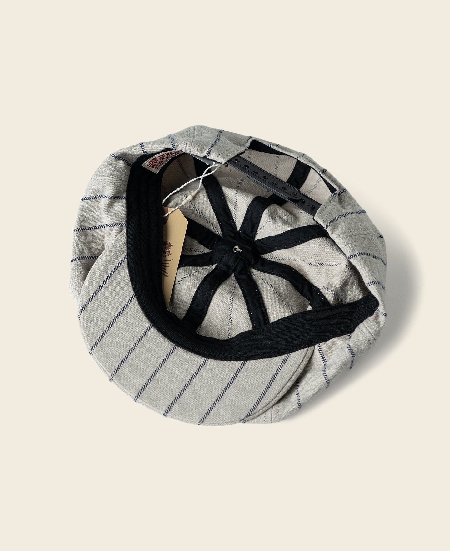 Casquette Gavroche Vintage Rayée Voie Ferrée Gris Pinstripe Plate