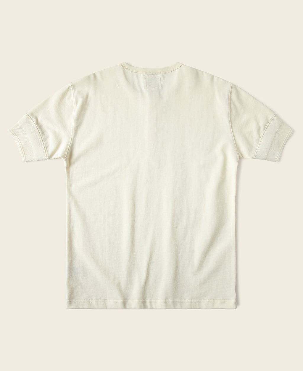 T-shirt en coton écru à manches courtes et col tunisien boutonné pour homme