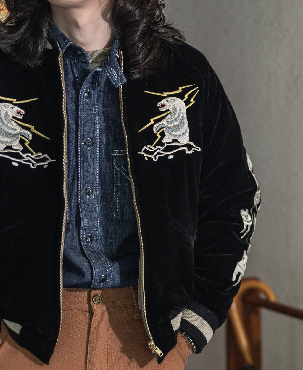 Blouson Souvenir Bomber Homme Réversible Noir Brodé Ours Polaire