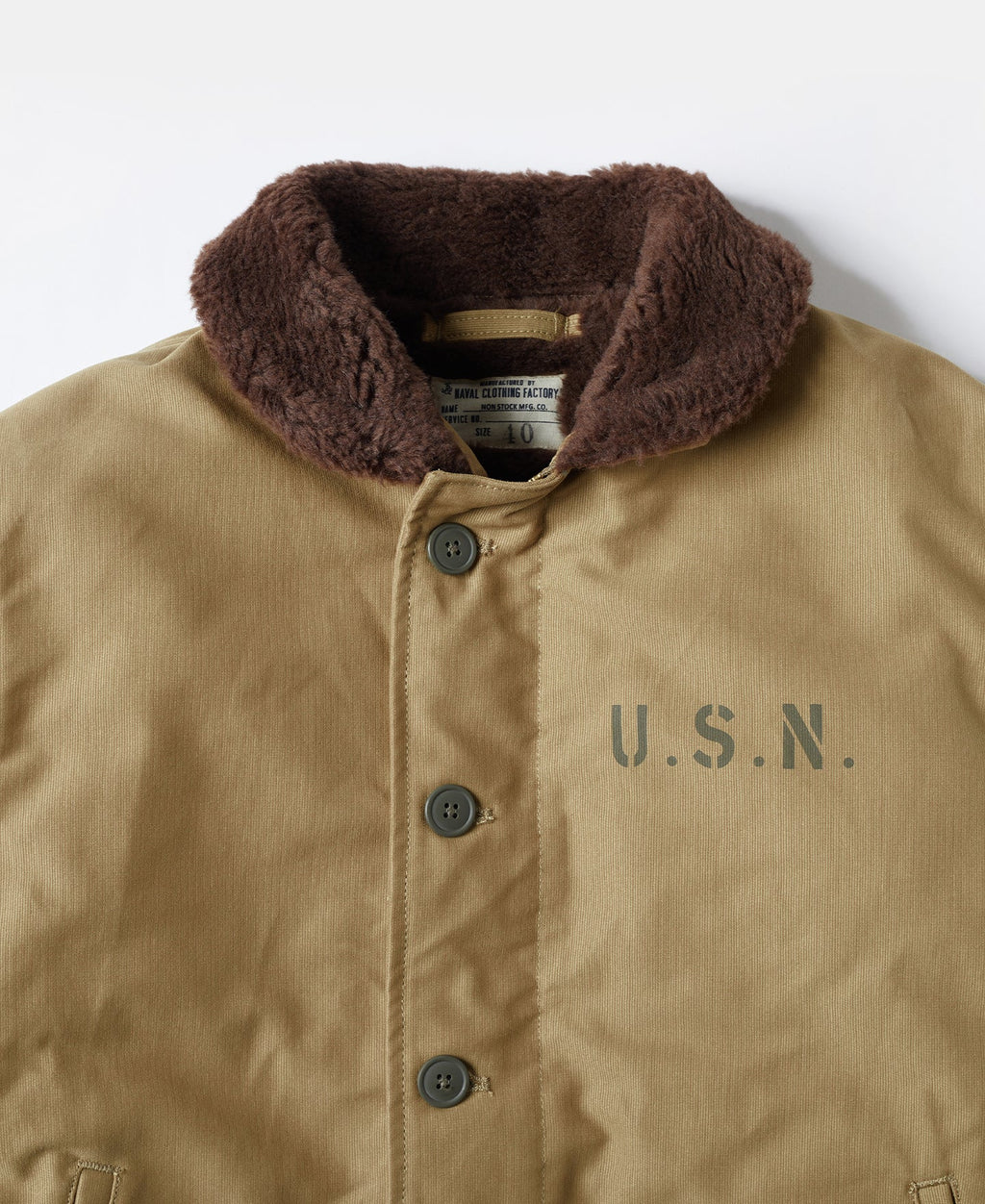 Veste militaire vintage kaki à col sherpa marron et boutonnage frontal pour homme