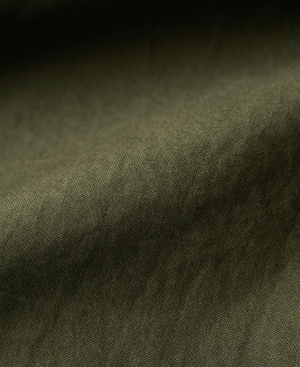 Veste militaire M-65 vert olive avec écussons brodés