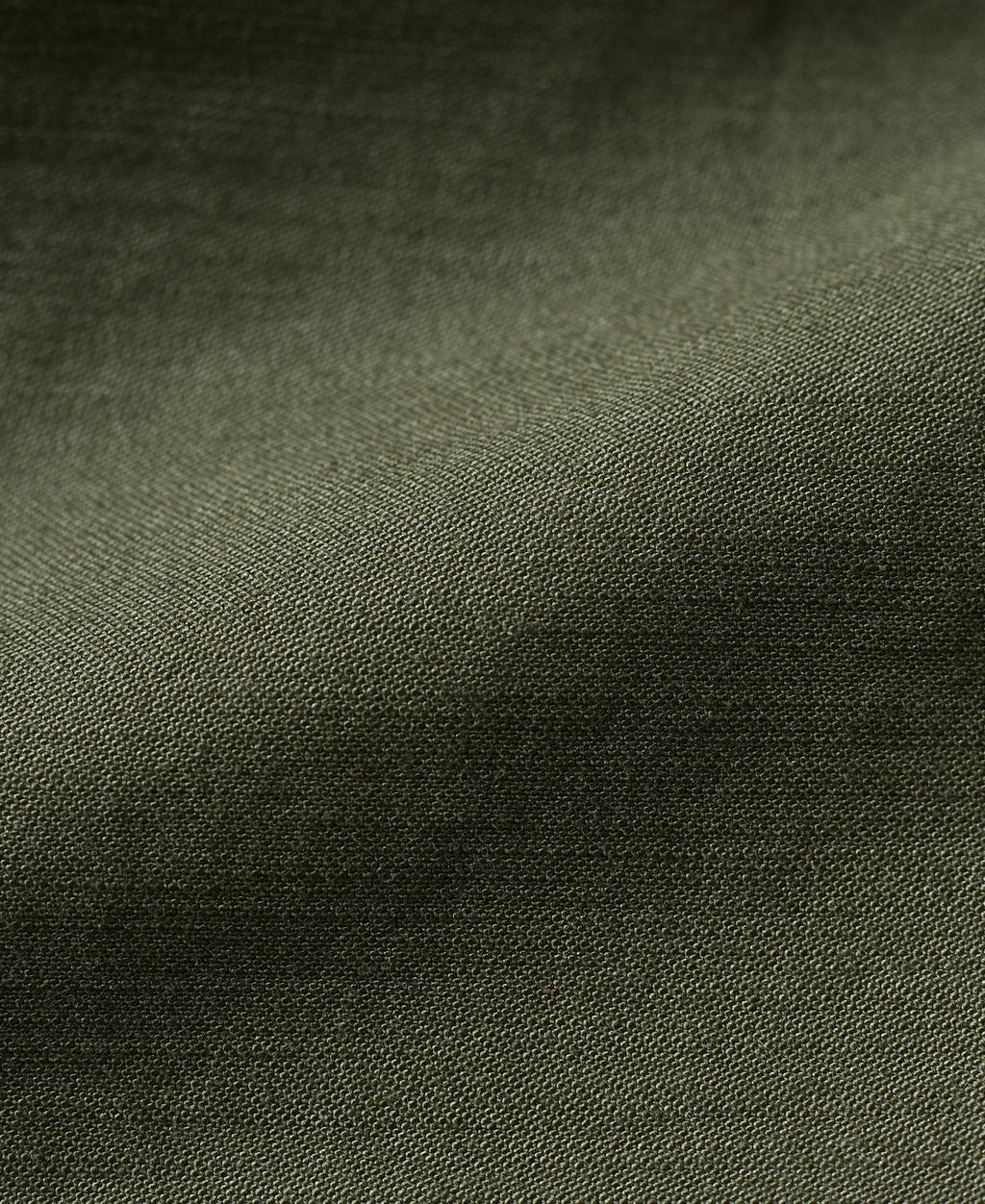 Veste militaire M-65 vert olive avec écussons brodés