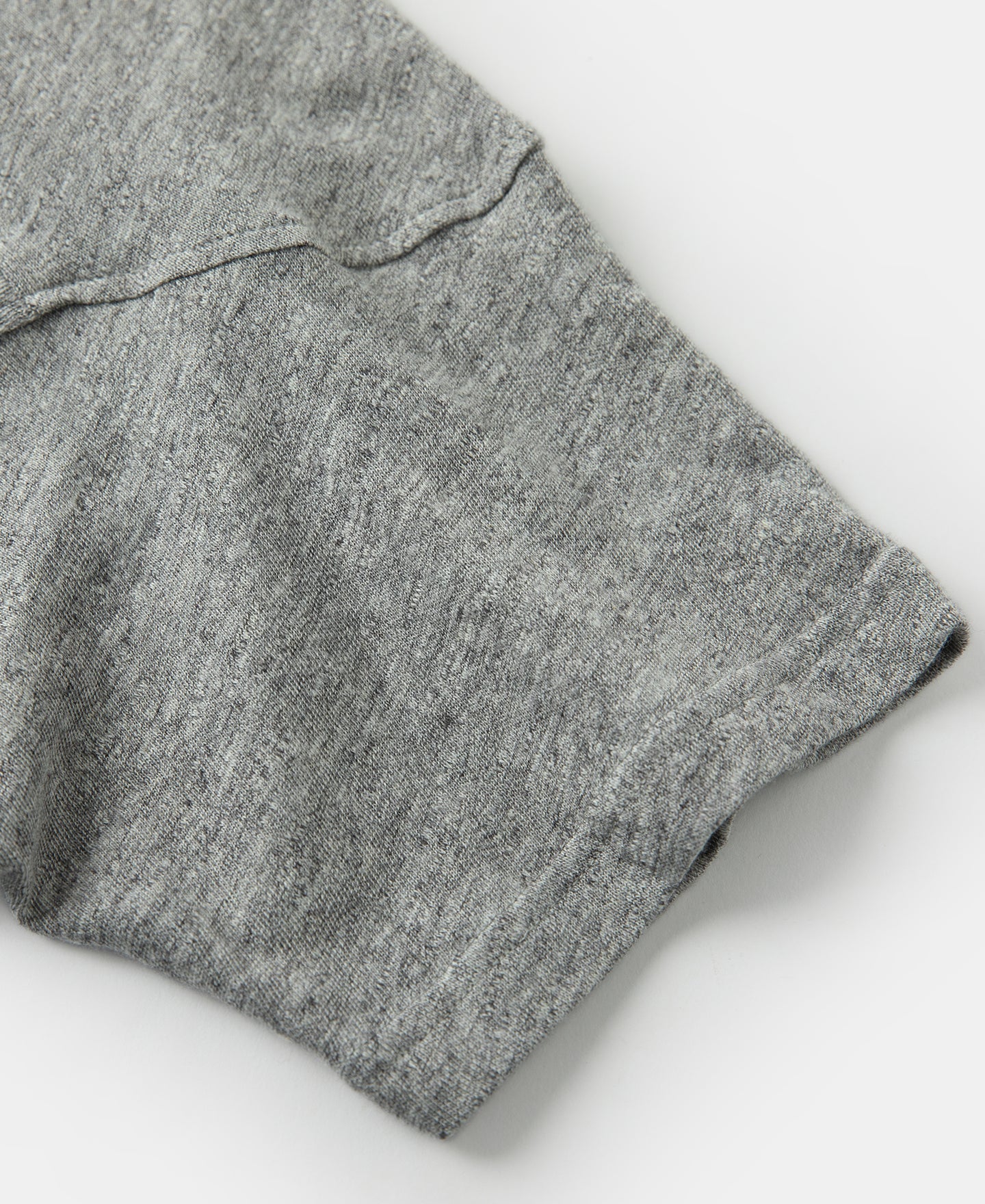 T-shirt gris pour homme, coupe décontractée avec épaules tombantes, motif athlétique imprimé, manches courtes
