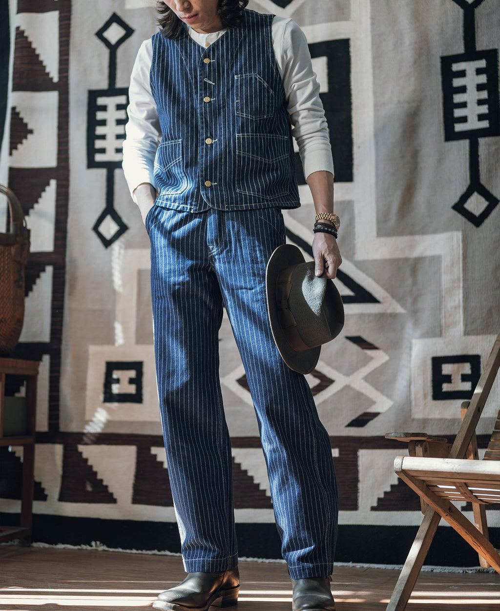Gilet de travail sans manches à col en V, rayé indigo, avec poches multiples et fermeture boutonnée