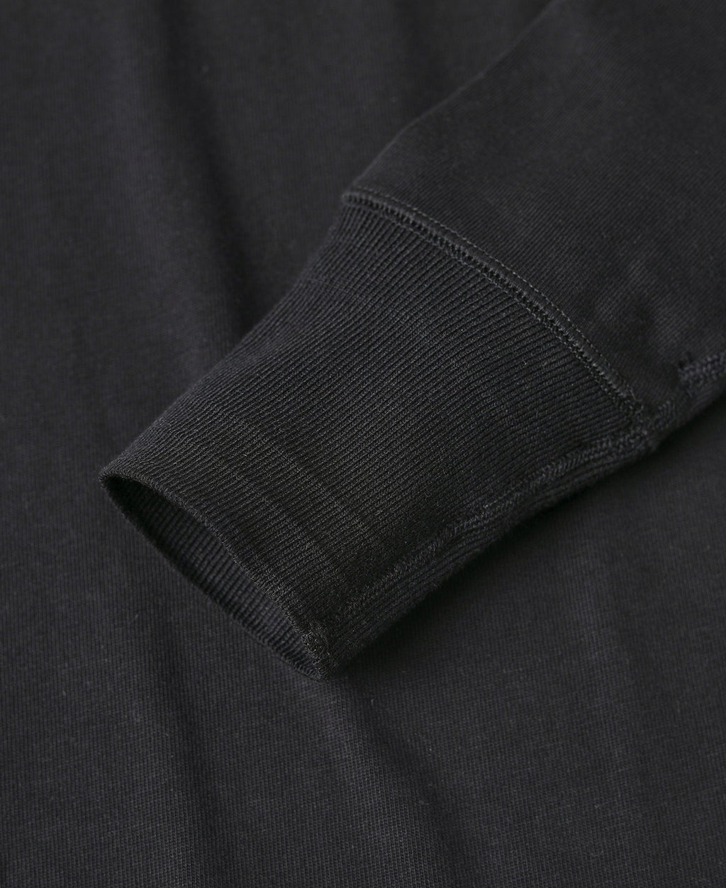 T-shirt Henley homme noir à manches longues coupe ajustée en coton
