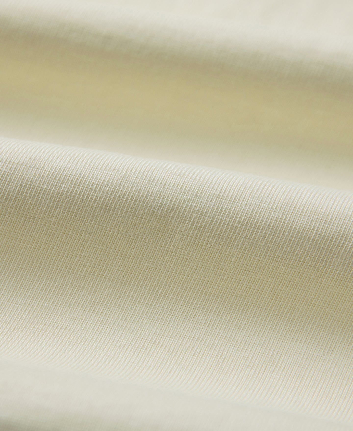 T-shirt en coton écru à manches courtes et col tunisien boutonné pour homme