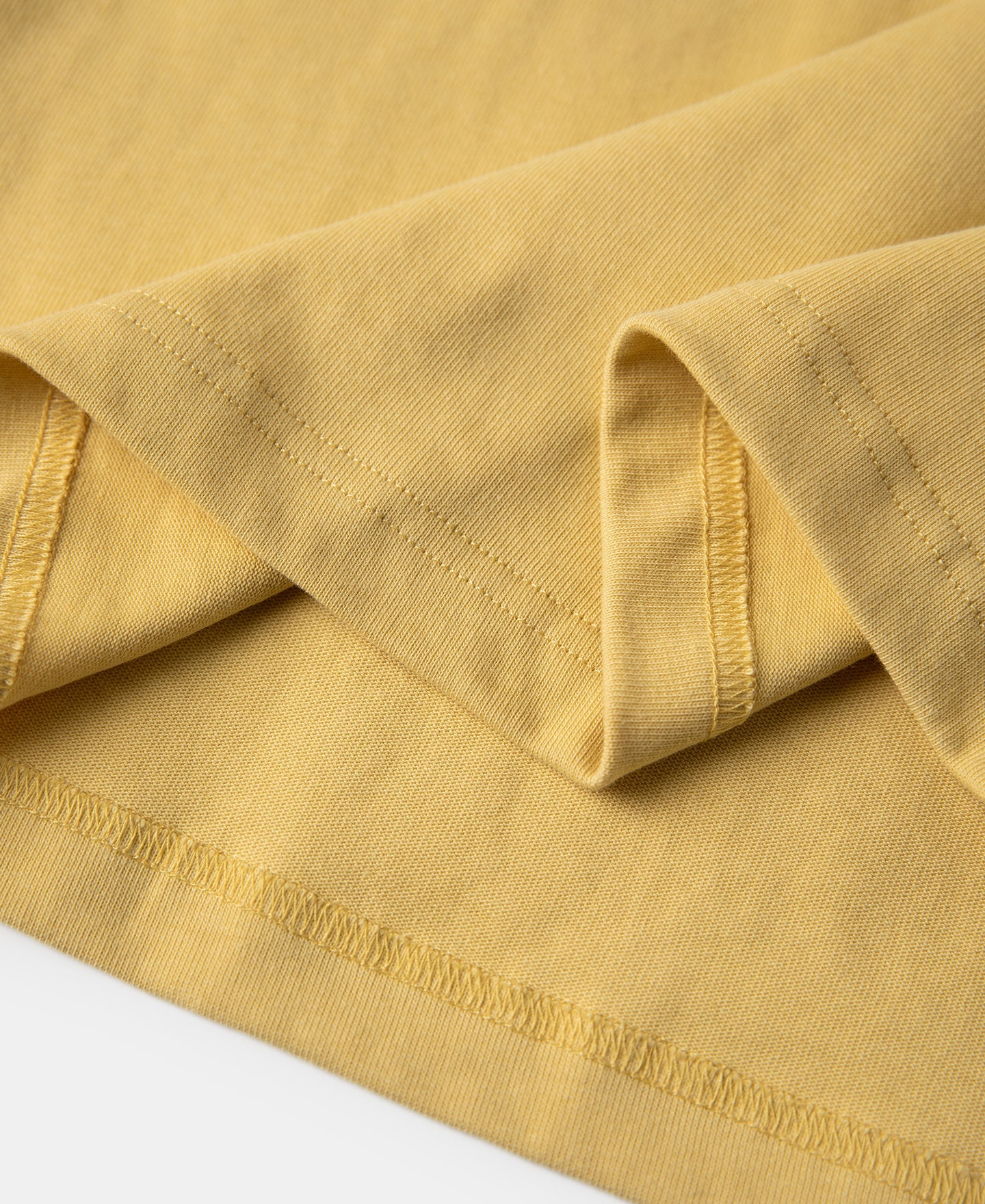 T-shirt Henley homme jaune à manches courtes et coupe slim en coton