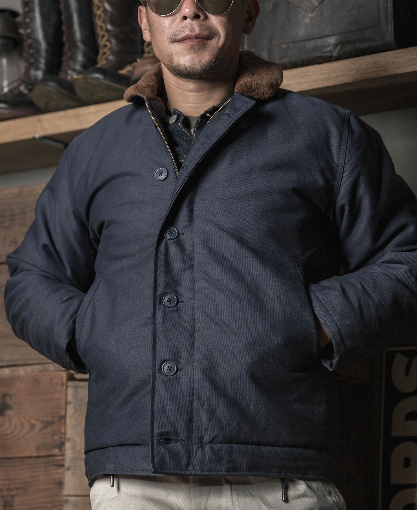 Veste de pont boutonnée col Sherpa bleu marine coupe-vent isolée style militaire