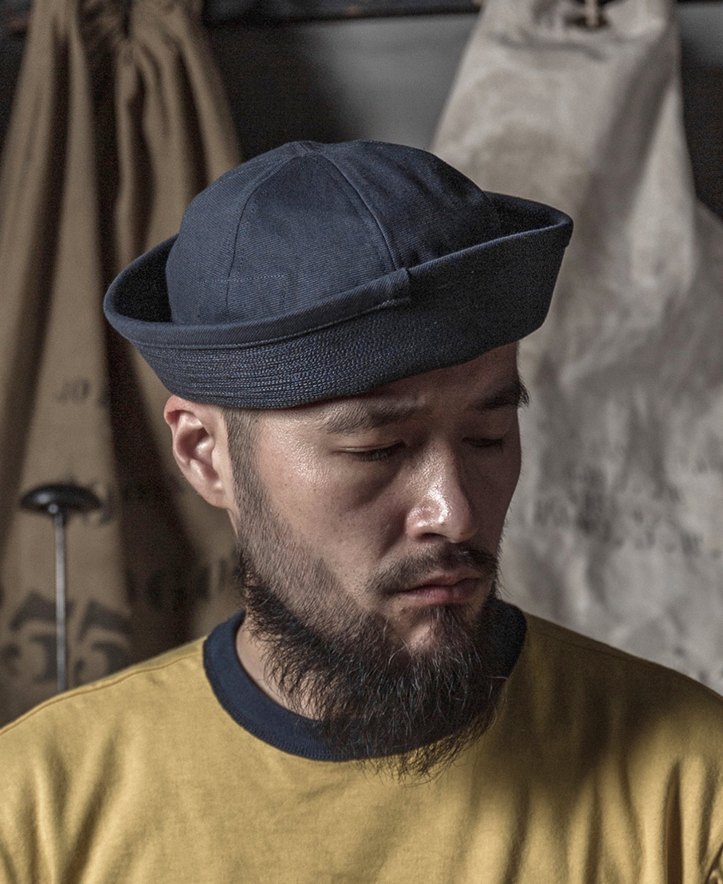 Chapeau Bob Marin Vintage Bleu Marine à Bord Roulé Unisexe