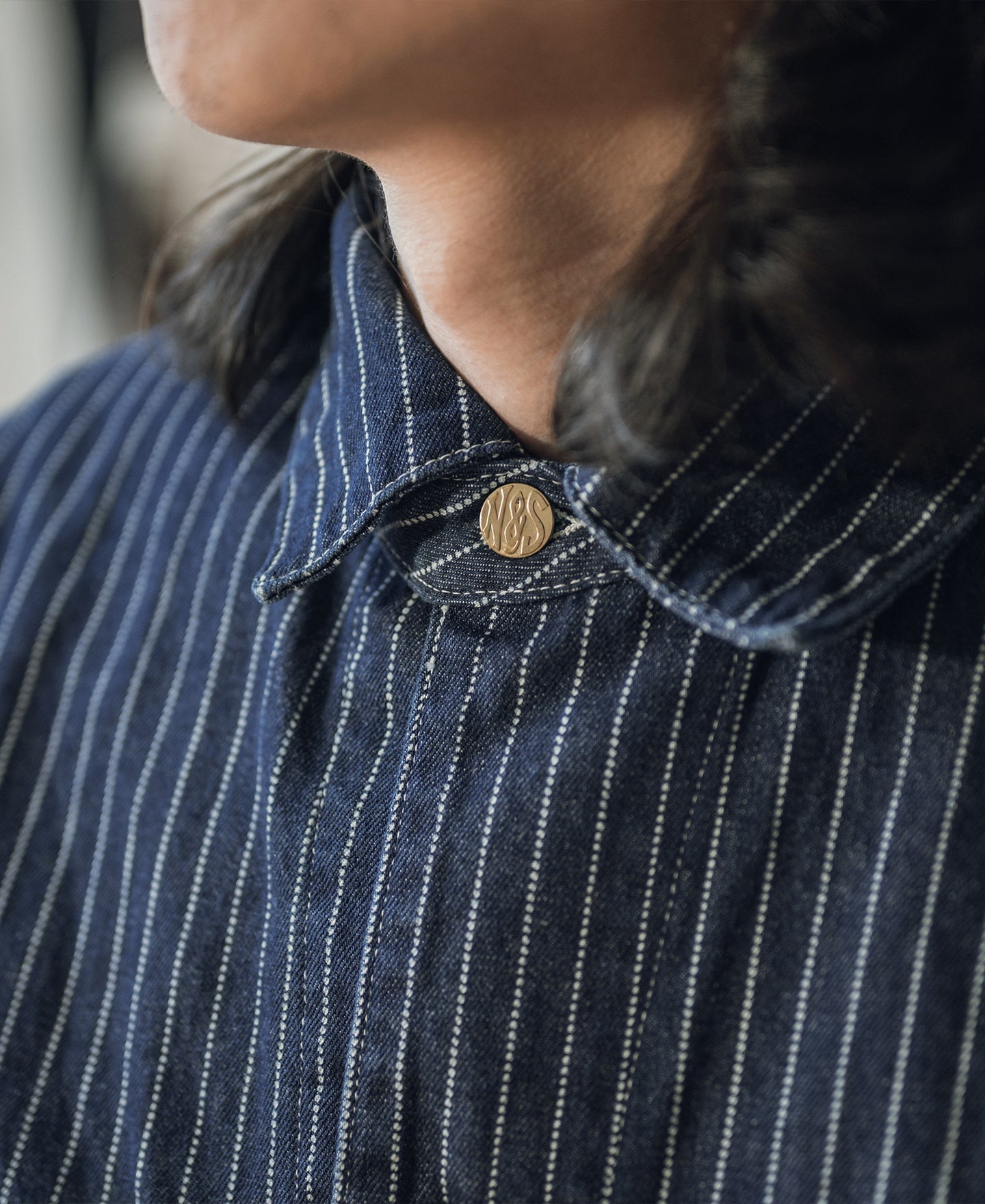 Veste de travail boutonnée Indigo à rayures tissées avec quatre poches